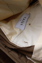 Load image into Gallery viewer, Tailored Drill Trousers (Khaki)