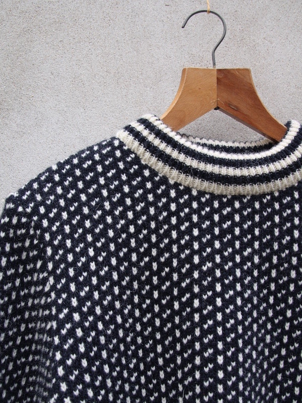 Norwegian Jumper Island Navy