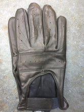 Load image into Gallery viewer, String Driving Gloves (Brown)