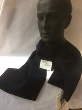 Load image into Gallery viewer, Woolly Knit Scarf (Navy)