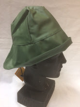 Load image into Gallery viewer, Suroit West Sou-Wester all weather Hat (Green) by Guy Cotten