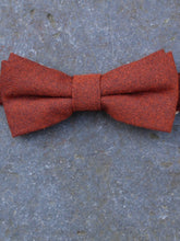 Load image into Gallery viewer, Tweed Wool Bow Tie (Rust)