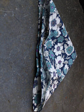 Load image into Gallery viewer, Pocket Square | Flower Bed (Cerulean)