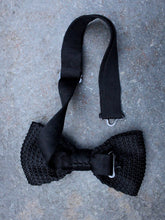 Load image into Gallery viewer, Silk Knit Bow Tie (Black)