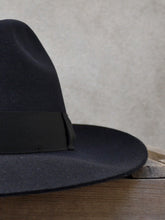 Load image into Gallery viewer, Brompton Trilby Hat (Black)