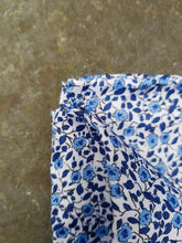 Load image into Gallery viewer, Pocket Square | Sketched Flower (Blue)