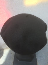 Load image into Gallery viewer, The Laulhere Oloron Black Cap