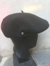 Load image into Gallery viewer, The Laulhere Oloron Black Cap