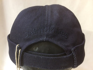 Dockers Skullcap In Navy, Denim or Brick red.