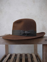 Load image into Gallery viewer, Indiana Jones Adventurer Trilby Hat