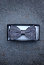 Load image into Gallery viewer, Silk Knit Bow Tie (Grey)