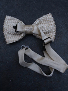 Silk Knit Bow Tie (Cream)