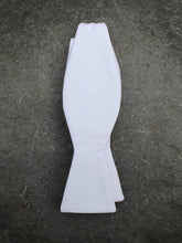 Load image into Gallery viewer, Marcella Self Tie Bow (White)