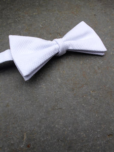 Marcella Bow Tie (White)