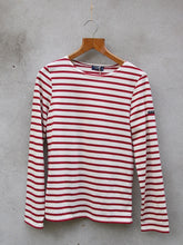 Load image into Gallery viewer, Breton Top | Minquiers Moderne (Red)