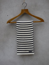 Load image into Gallery viewer, Rayee Stripey Knit Scarf (Cream)