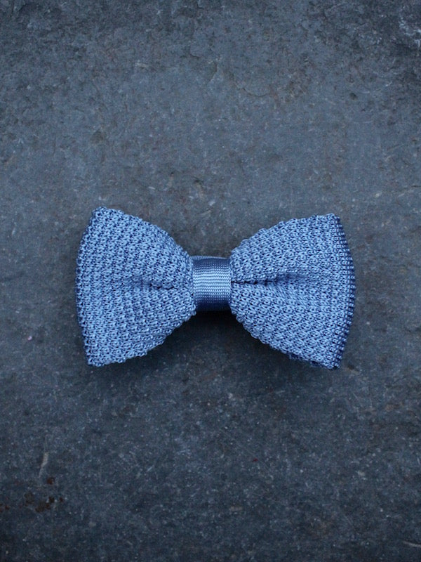 Silk Knit Bow Tie (Pale Blue)